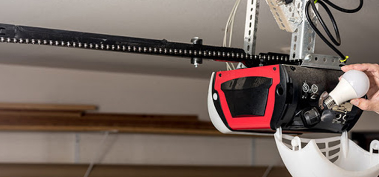 automatic garage door opener repair in Paramount