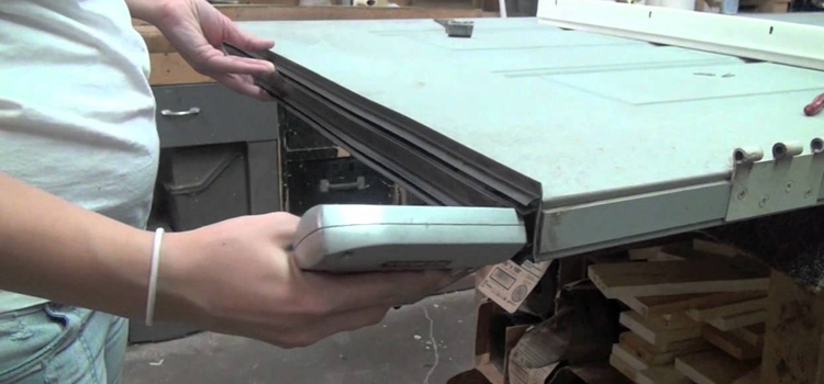 damaged steel door repair Paramount