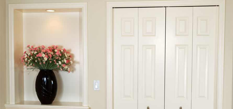 residential closet door repair in Paramount